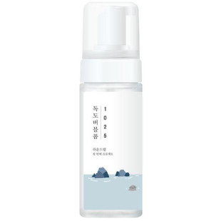 Очищающая пенка с морской водой для проблемной кожи Round Lab 1025 Dokdo Bubble Foam 150ml